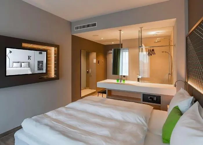 Elaya Kevelaer, Trademark Collection By Wyndham 酒店 3*